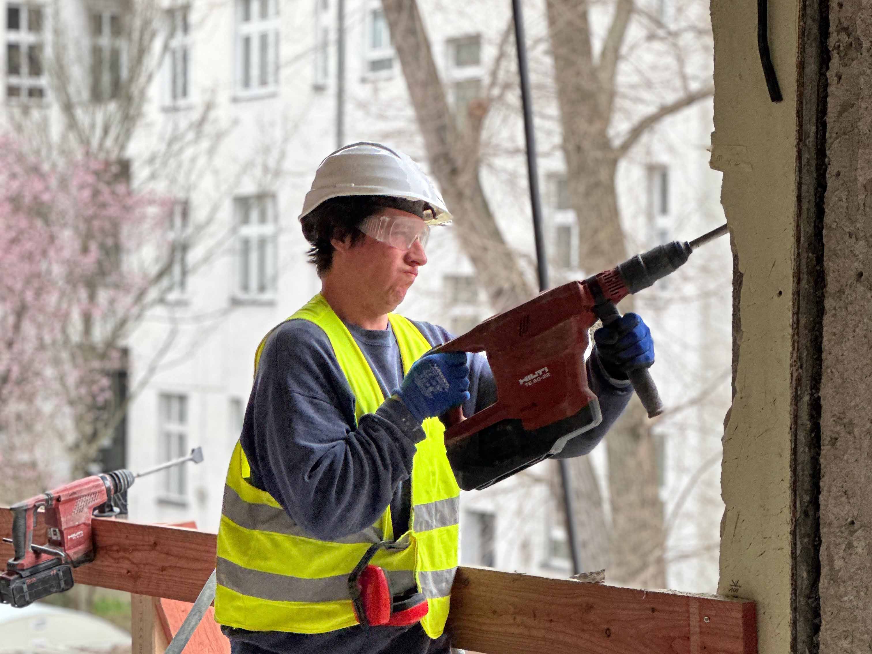 Bauarbeiter bei der Arbeit