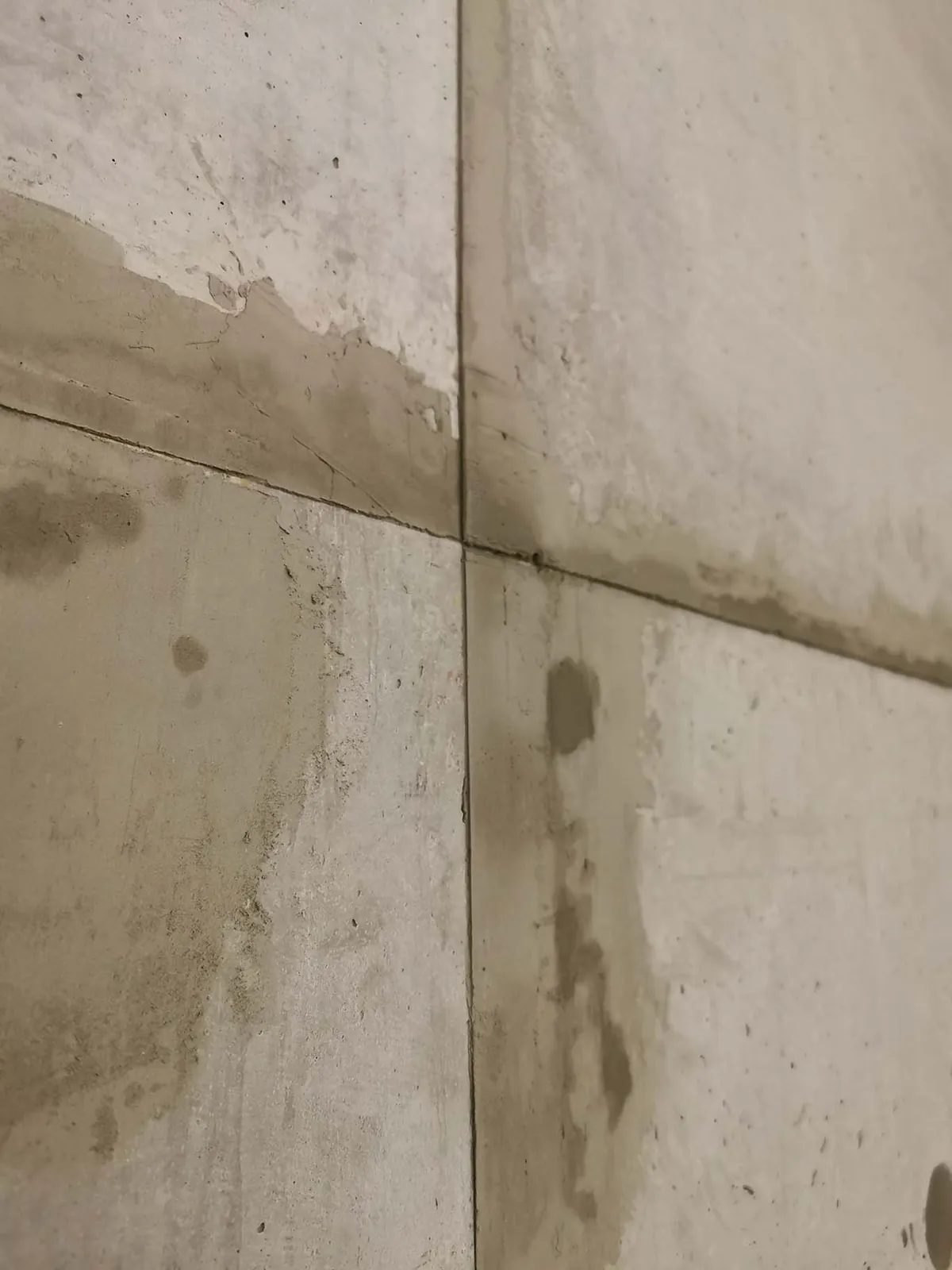 Remodellierter Schalhautstoß im Detail